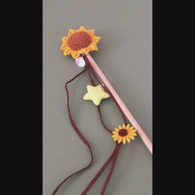 Load and play video in Gallery viewer, Sunflower Cat Wand Toy | Toys for Cats &amp; Kittens | MissyMoMo
