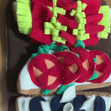 Load and play video in Gallery viewer, Snack Tray Snuffle Mat | Snuffle Mat for Cats | MissyMoMo
