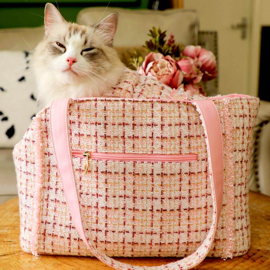 Cat Relaxing in Pink Arkika Cat Shoulder Bag | MissyMoMo