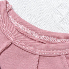 Load image into Gallery viewer, Bella Cat T-Shirt | T-Shirt for Cats & Kittens | MissyMoMo