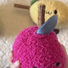 Load and play video in Gallery viewer, Apple Silvervine Cat Chew Toy | Cute Cat Toys | MissyMoMo
